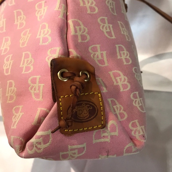 Dooney & Bourke - Picture 4 of 11